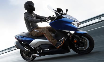 Desain Futuristis Dan Karakter Sporty Dari Yamaha TMAX