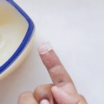 1001 Manfaat Vaseline Petroleum Jelly Di Serbu Kaum Wanita