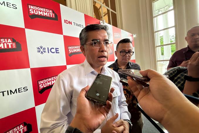 Menaker: UMP 2026 Naik Karena Kajian, Bukan Akibat Demo